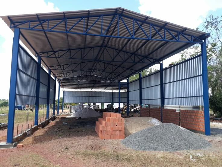 مجموعة أعمال الهناجر من إنتاج ورشة الرياض للحدادة المتنقلة