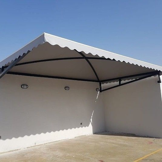 مضلات مواقف سيارات