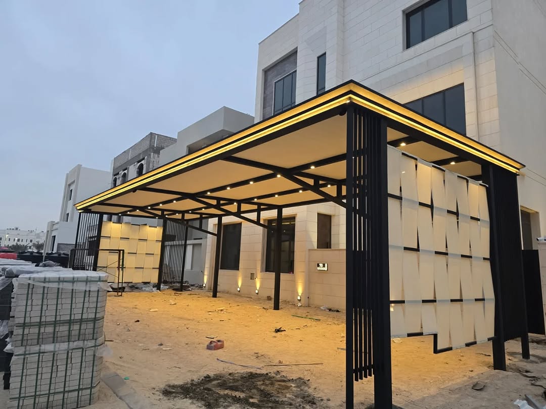 تركيب مضلات في حدائق المنازل يحسب طلب العميل