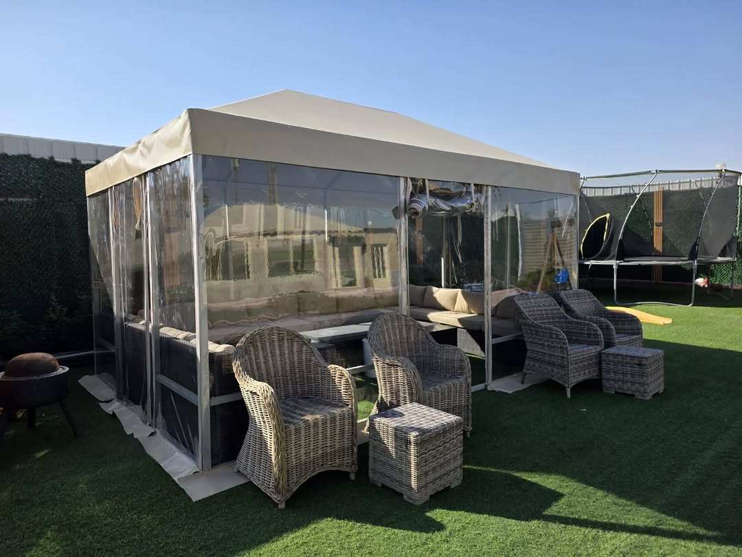 تركيب مضلات في حدائق المنازل يحسب طلب العميل